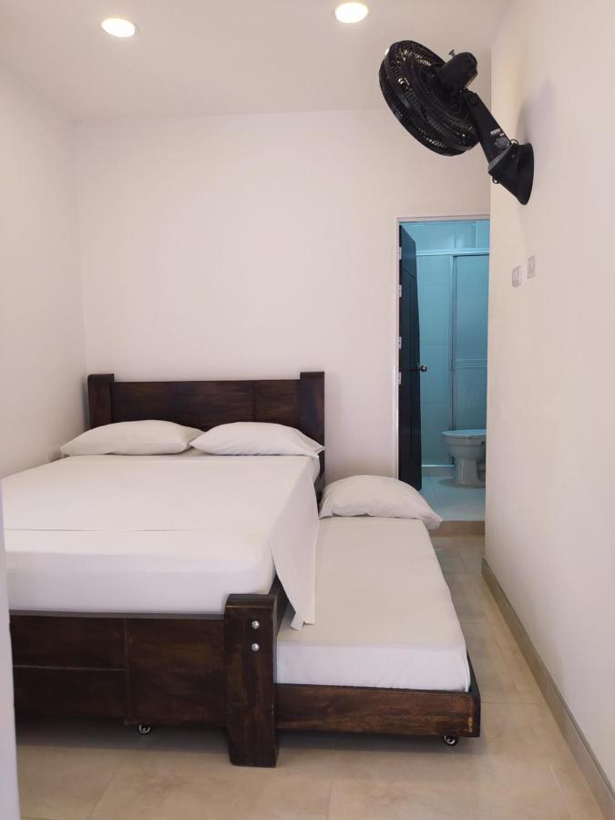 Hotel Brisas Del Norte Roldanillo Exterior photo